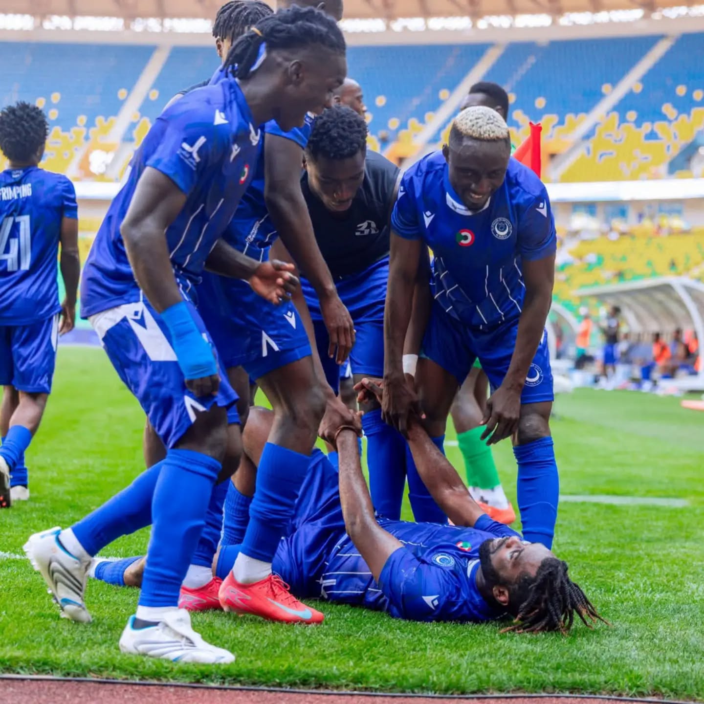 Al Hilal SC yerekanye imbaraga mu mukino wa mbere, itsinda Tusker FC ibitego 2-0 ihita ifata umwanya wa mbere mu Itsinda C.