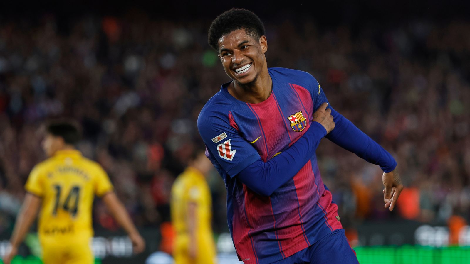 Marcus Rashford asezeye kuri Barcelona nyuma y’inguzanyo y’umwaka umwe. Umunya-England agiye gusubira muri Manchester United nyuma yo gutsinda ibitego 14 no gutanga assists 14