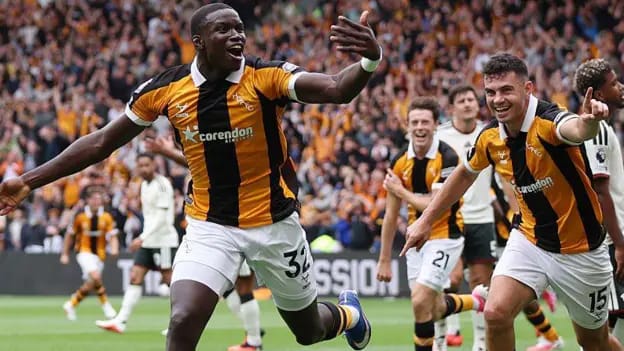 Hull City yanditse amateka, Manchester United itsindirwa ku mukino wa mbere