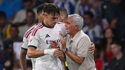 Carlos Espí ahaye Real Madrid intsinzi ku munota wa 90, Mourinho atangira La Liga atsinda